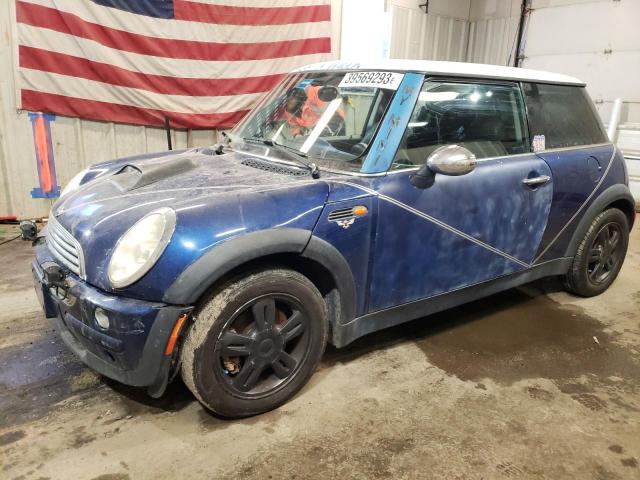 MINI COOPER 2003 with VIN WMWRC334X3TC41517 - Photo from auction
