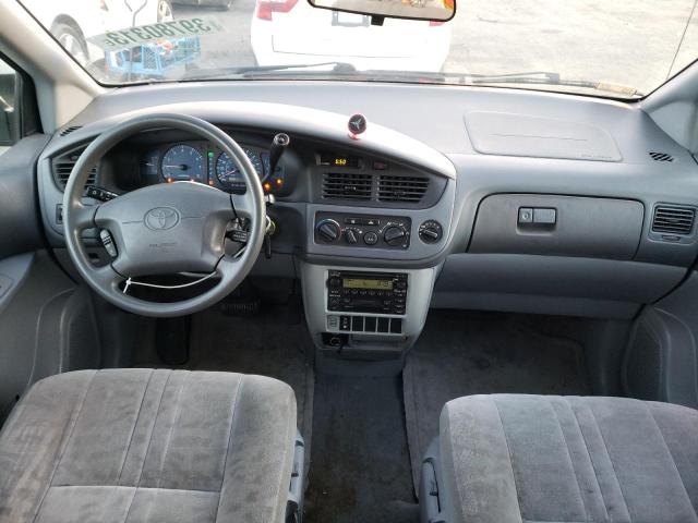 Photo 8 from auction – 2001 TOYOTA SIENNA LE with VIN 4T3ZF13C31U393541