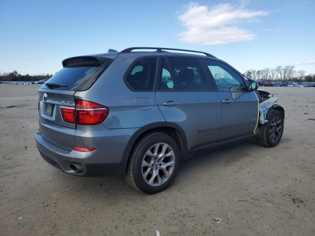 Photo 3 from auction – 2012 BMW X5 XDRIVE3 with VIN 5UXZV4C56CL985512