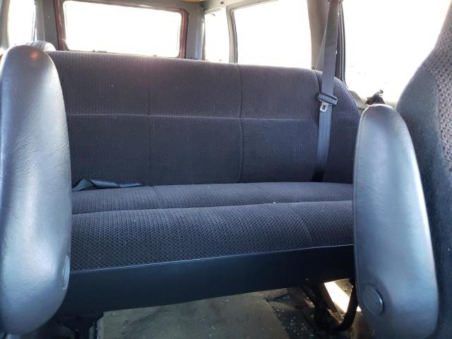 Photo 10 from auction – 2001 DODGE RAM WAGON with VIN 2B5WB35Z01K531513
