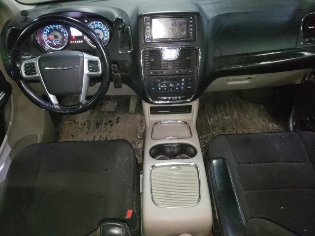 Photo 8 from auction – 2013 CHRYSLER TOWN & COU with VIN 2C4RC1BG5DR816602