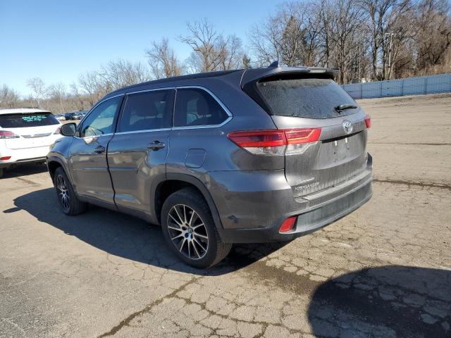 Photo 2 from auction – 2017 TOYOTA HIGHLANDER with VIN 5TDKZRFH9HS188803