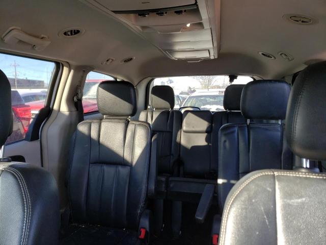 Photo 10 from auction – 2016 CHRYSLER TOWN & COU with VIN 2C4RC1BG7GR212828