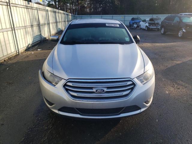 Photo 5 from auction – 2014 FORD TAURUS LIM with VIN 1FAHP2F87EG115576