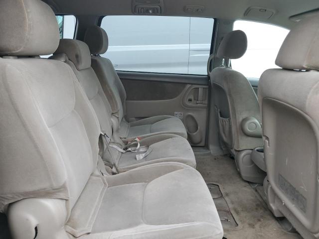 Photo 11 from auction – 2004 TOYOTA SIENNA CE with VIN 5TDZA23C44S055351