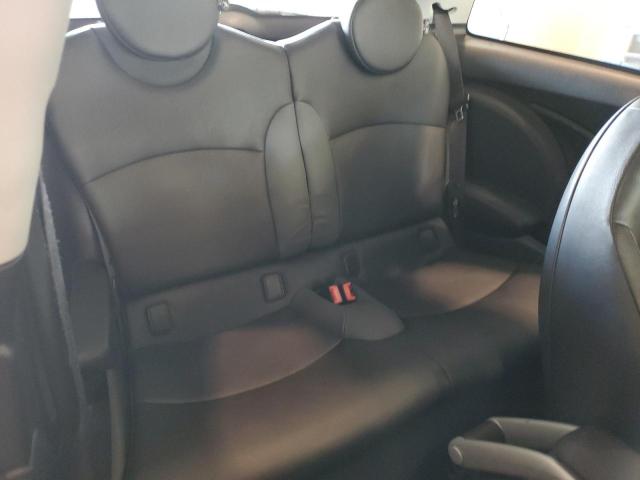 Photo 10 from auction – 2008 MINI COOPER with VIN WMWMF33508TT61311