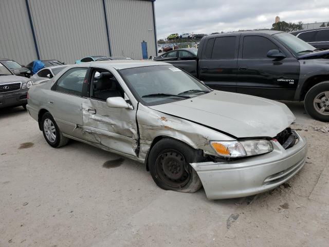 Photo 4 from auction – 2000 TOYOTA CAMRY CE with VIN 4T1BG22K9YU626323