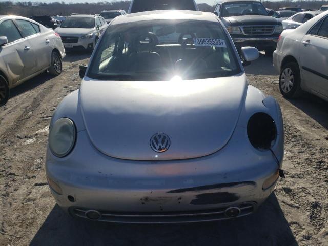 Photo 5 from auction – 2000 VOLKSWAGEN NEW BEETLE with VIN 3VWCA21CXYM499720