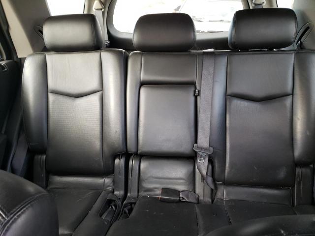 Photo 10 from auction – 2004 CADILLAC SRX with VIN 1GYDE637240126407