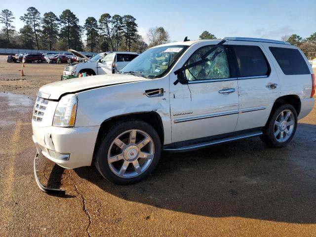 CADILLAC ESCALADE L 2014 with VIN 1GYS4BEF7ER235322 - Photo from auction