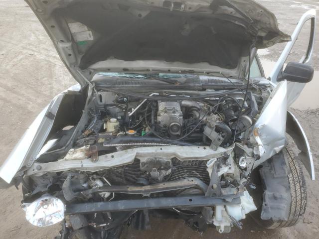 Photo 11 from auction – 2002 NISSAN FRONTIER C with VIN 1N6MD27Y72C374343