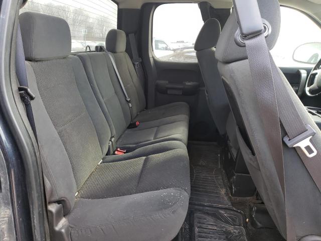 Photo 10 from auction – 2007 CHEVROLET SILVERADO with VIN 1GCEK19007Z640014
