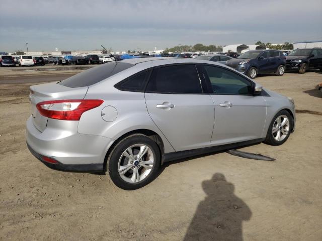 Photo 3 from auction – 2013 FORD FOCUS SE with VIN 1FADP3F24DL340785