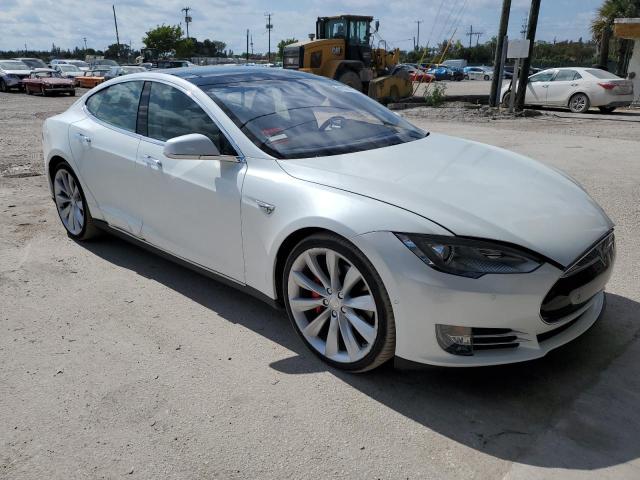 Photo 4 from auction – 2015 TESLA MODEL S 85 with VIN 5YJSA1H2XFFP76213