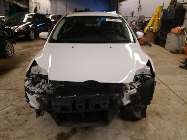 Photo 5 from auction – 2014 FORD FOCUS SE with VIN 1FADP3F29EL404126