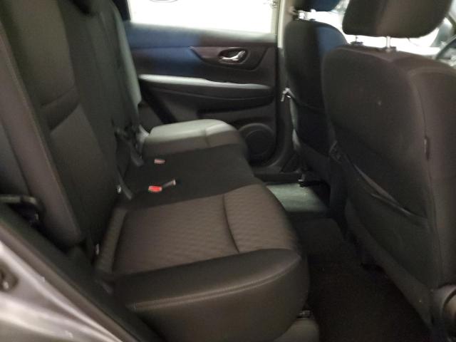 Photo 11 from auction – 2018 NISSAN ROGUE S with VIN KNMAT2MT2JP616934