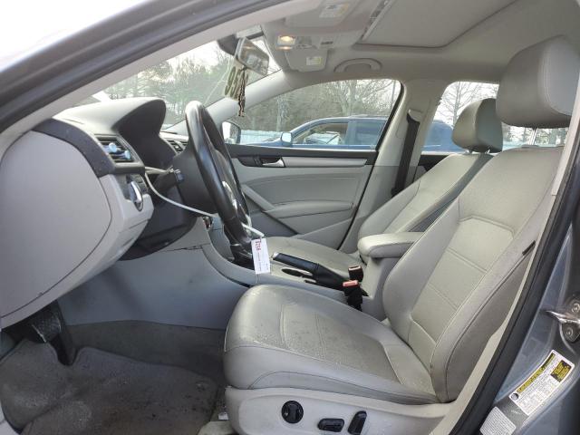 Photo 7 from auction – 2015 VOLKSWAGEN PASSAT SE with VIN 1VWBV7A35FC037920