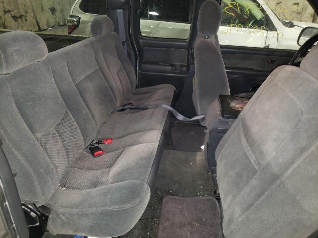 Photo 10 from auction – 2003 CHEVROLET SILVERADO with VIN 2GCEK19T031299386