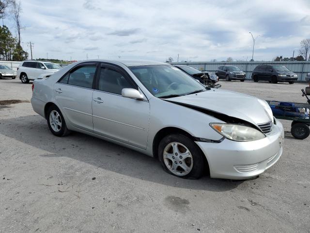 Photo 4 from auction – 2005 TOYOTA CAMRY LE with VIN 4T1BE32K05U961607