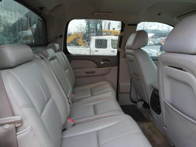 Photo 10 from auction – 2011 CHEVROLET AVALANCHE with VIN 3GNTKFE37BG181035