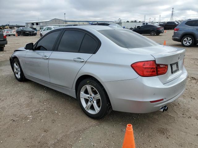 Photo 2 from auction – 2013 BMW 328 I with VIN WBA3A5C55DF356068