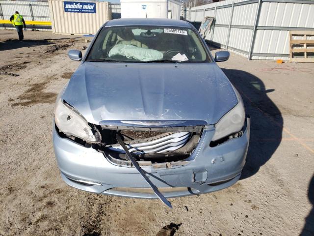 Photo 5 from auction – 2013 CHRYSLER 200 TOURIN with VIN 1C3CCBBB5DN632827