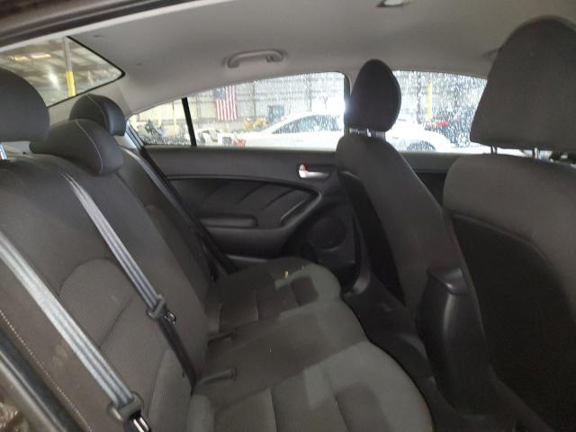 Photo 10 from auction – 2017 KIA FORTE LX with VIN 3KPFK4A78HE064233