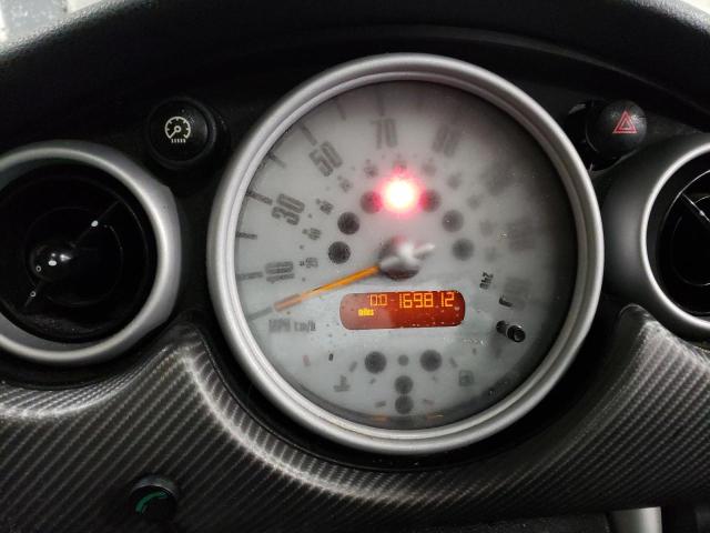 Photo 9 from auction – 2003 MINI COOPER with VIN WMWRC33413TC39980
