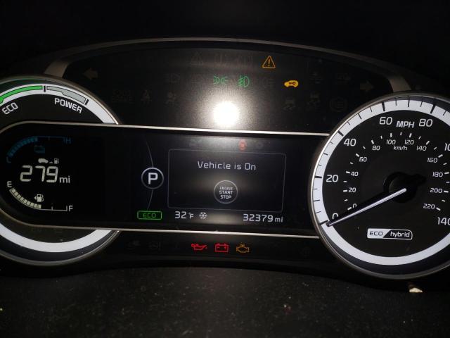 Photo 9 from auction – 2017 KIA NIRO EX with VIN KNDCC3LC3H5083398