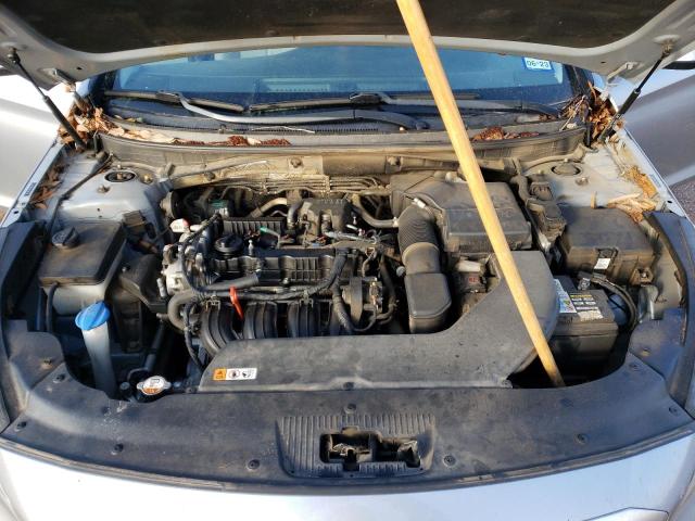 Photo 11 from auction – 2016 HYUNDAI SONATA SE with VIN 5NPE24AF9GH287197