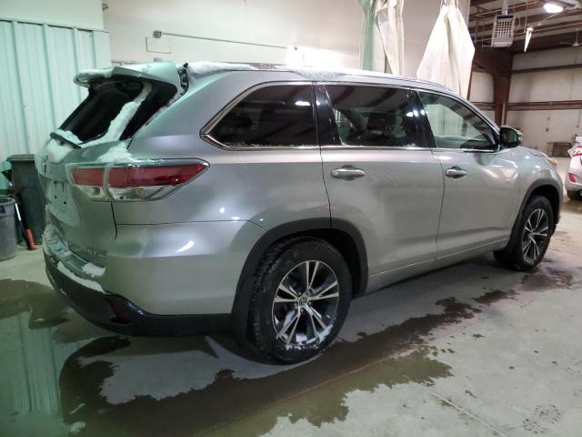 Photo 3 from auction – 2016 TOYOTA HIGHLANDER with VIN 5TDJKRFH5GS264838