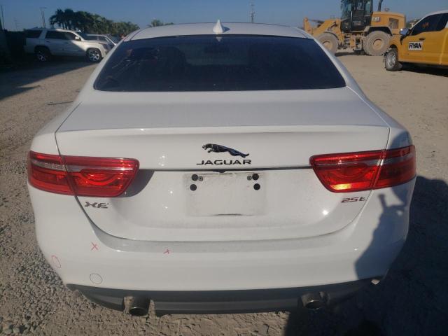 Photo 6 from auction – 2018 JAGUAR XE with VIN SAJAR4FX8JCP33226