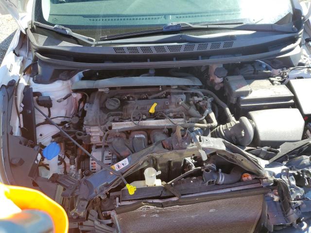 Photo 11 from auction – 2016 HYUNDAI ELANTRA SE with VIN 5NPDH4AE8GH680772