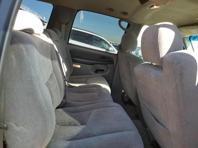 Photo 10 from auction – 2003 CHEVROLET SUBURBAN K with VIN 3GNFK16Z23G148044