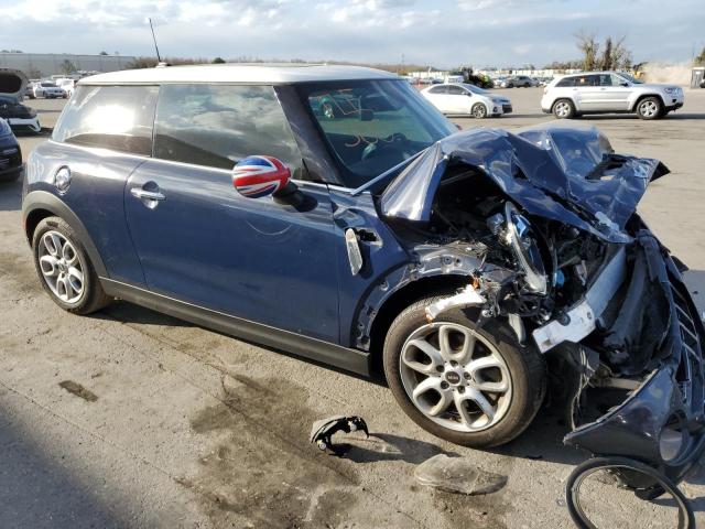 Photo 4 from auction – 2016 MINI COOPER S with VIN WMWXP7C58G2A44384