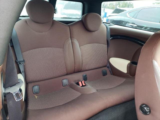Photo 10 from auction – 2010 MINI COOPER S C with VIN WMWMM3C59ATP93858