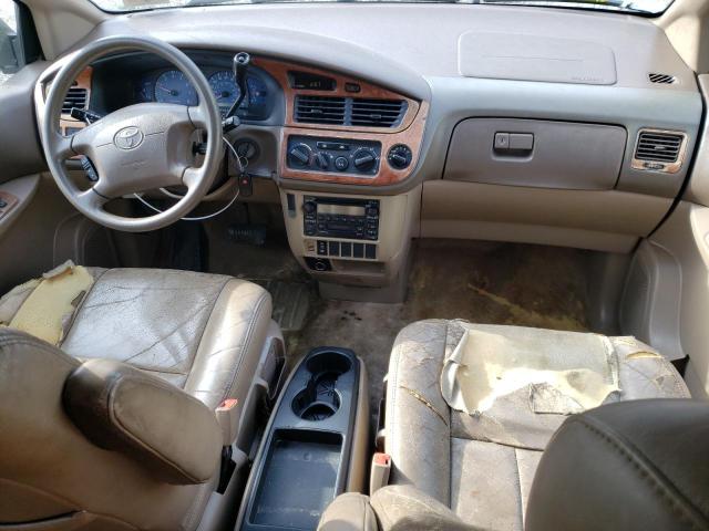 Photo 8 from auction – 2001 TOYOTA SIENNA LE with VIN 4T3ZF13C21U339907