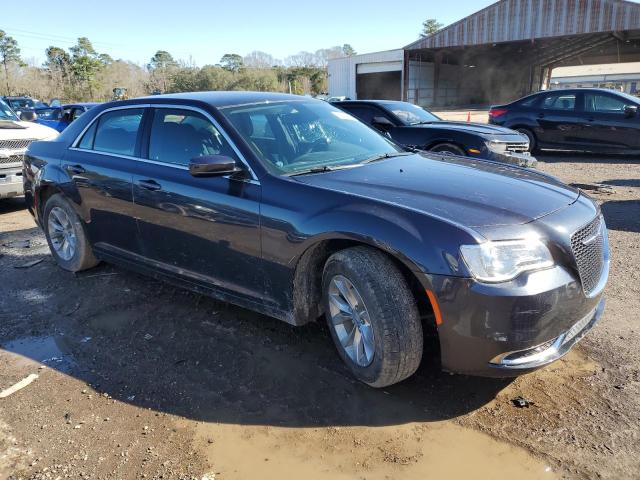 Photo 4 from auction – 2019 CHRYSLER 300 TOURIN with VIN 2C3CCAAG8KH601391
