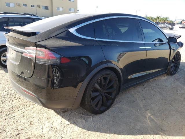 Photo 3 from auction – 2016 TESLA MODEL X with VIN 5YJXCDE29GF030231
