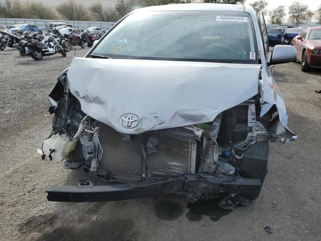 Photo 5 from auction – 2013 TOYOTA SIENNA LE with VIN 5TDKK3DC8DS340122