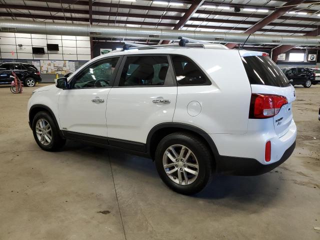 Photo 2 from auction – 2015 KIA SORENTO LX with VIN 5XYKTCA67FG642125