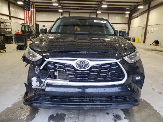 Photo 5 from auction – 2022 TOYOTA HIGHLANDER with VIN 5TDGZRAH4NS103441