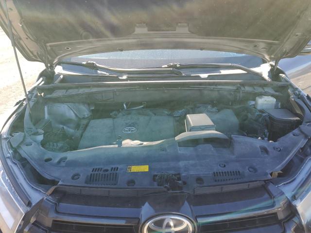 Photo 12 from auction – 2017 TOYOTA HIGHLANDER with VIN 5TDKZRFH9HS188803