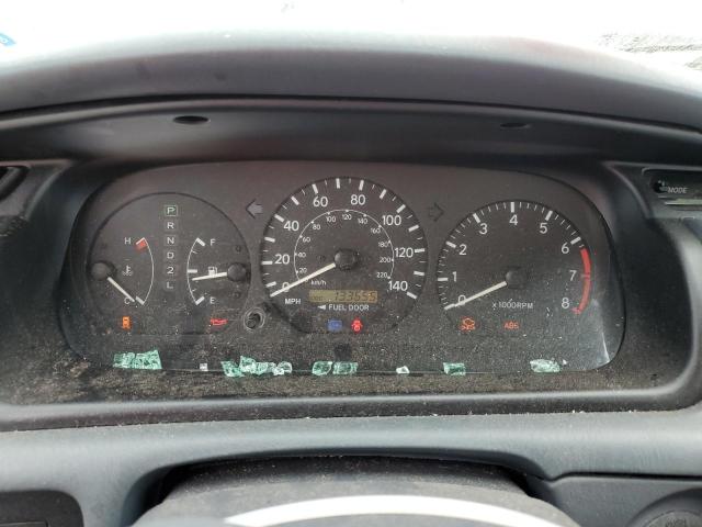 Photo 9 from auction – 2000 TOYOTA CAMRY CE with VIN 4T1BG22K9YU626323