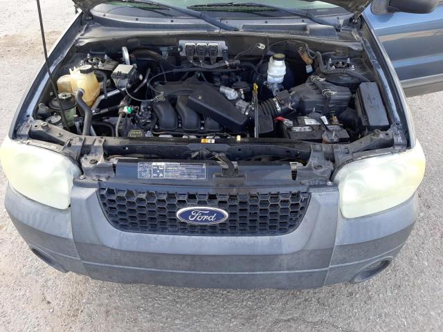 Photo 12 from auction – 2005 FORD ESCAPE XLT with VIN 1FMYU03195KD16032
