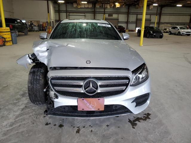Photo 5 from auction – 2017 MERCEDES-BENZ E 300 with VIN WDDZF4JB5HA147634