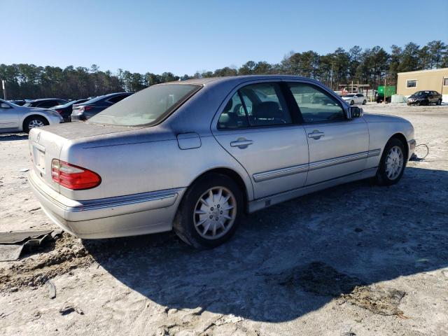 Photo 3 from auction – 2000 MERCEDES-BENZ E 320 with VIN WDBJF65J2YB119299