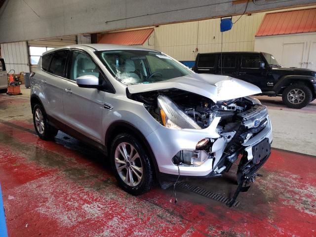 Photo 4 from auction – 2017 FORD ESCAPE SE with VIN 1FMCU9G92HUB45972
