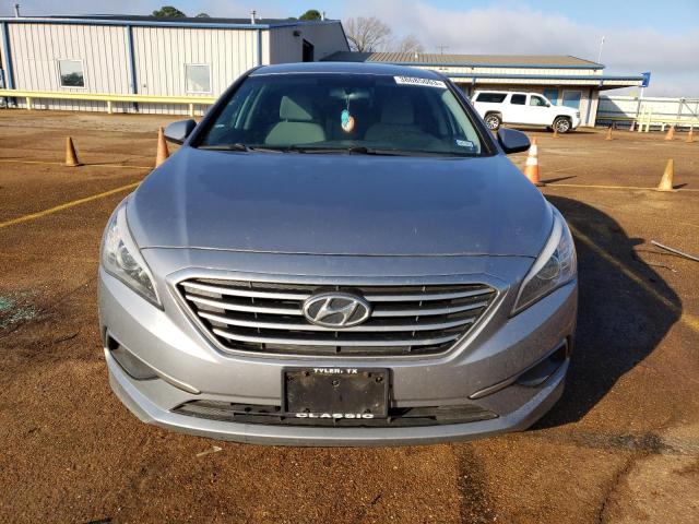 Photo 5 from auction – 2016 HYUNDAI SONATA SE with VIN 5NPE24AF9GH287197
