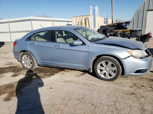 Photo 4 from auction – 2013 CHRYSLER 200 TOURIN with VIN 1C3CCBBB5DN632827
